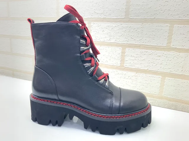 Lady Leather Shoes