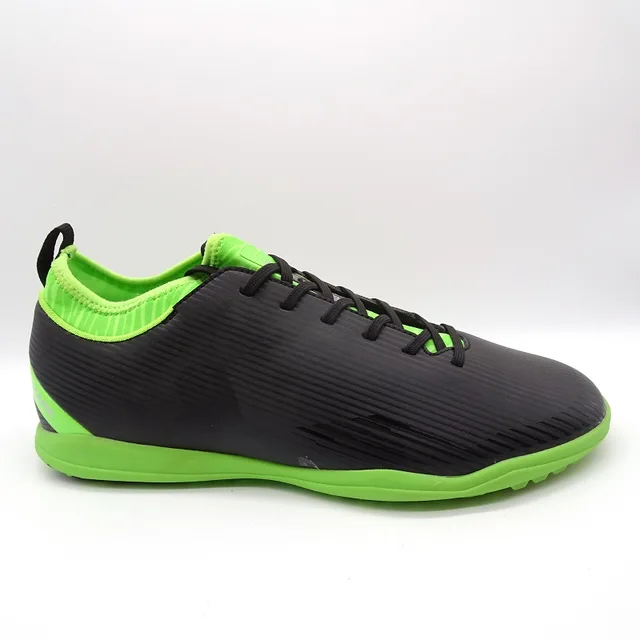 Men's football fashion shoes