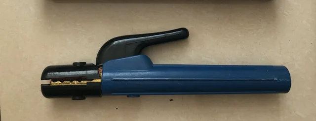 Electrode holder