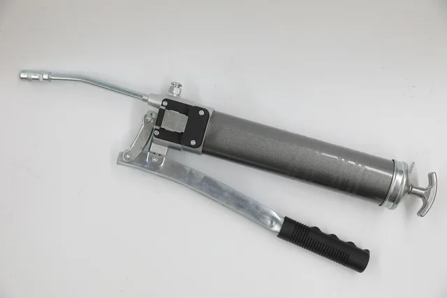 Heavy-duty Lever Grease Gun with Quick Release Design Patent Protected