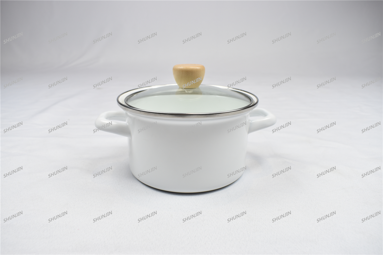 Enamel soup pot 15cm