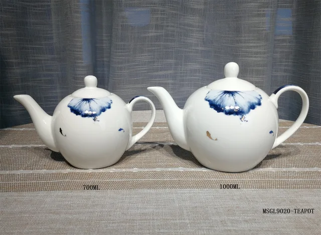 Tea pot