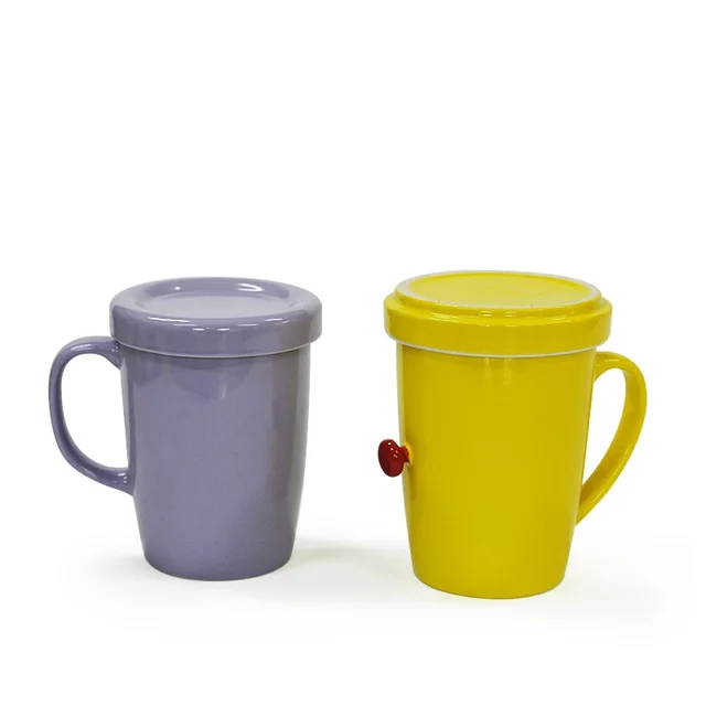 Mug with ceramic cover