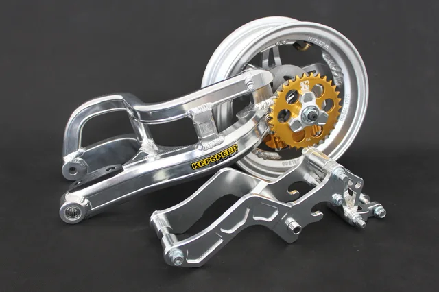 DAX Single swingarm