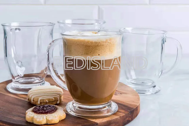 Glass mug