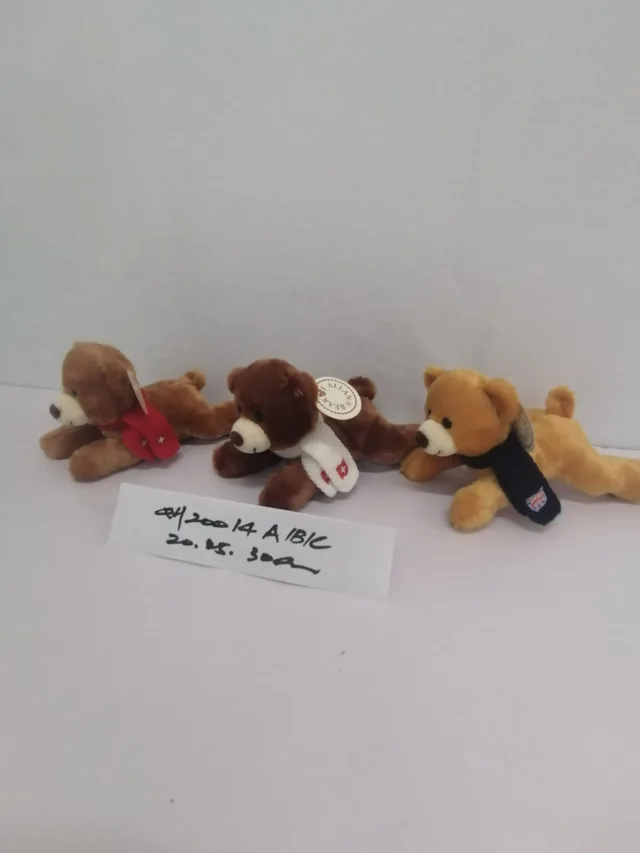 Bear with scarf