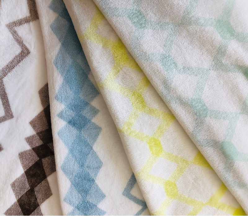 Cationic jacquard flannel