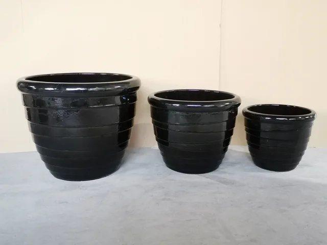 Ceramic pot