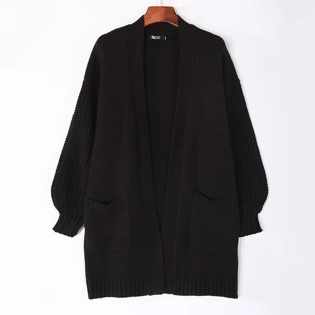 Women's knitted cardigan