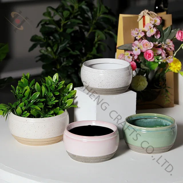 Ceramic Flower Pot with Reactive Glazing