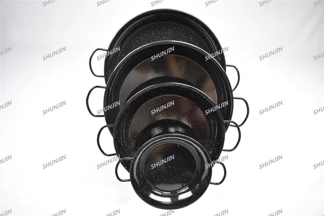 Enamel pan