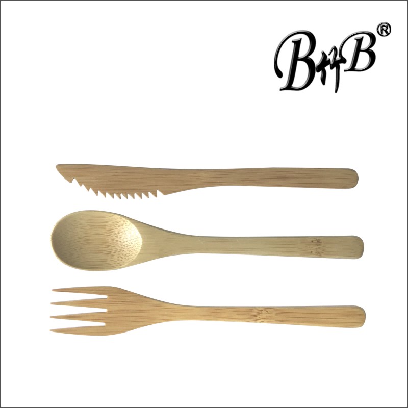 Bamboo utensils set