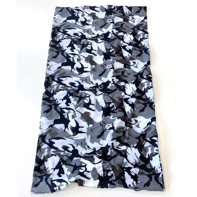 Multi-use seamless snood