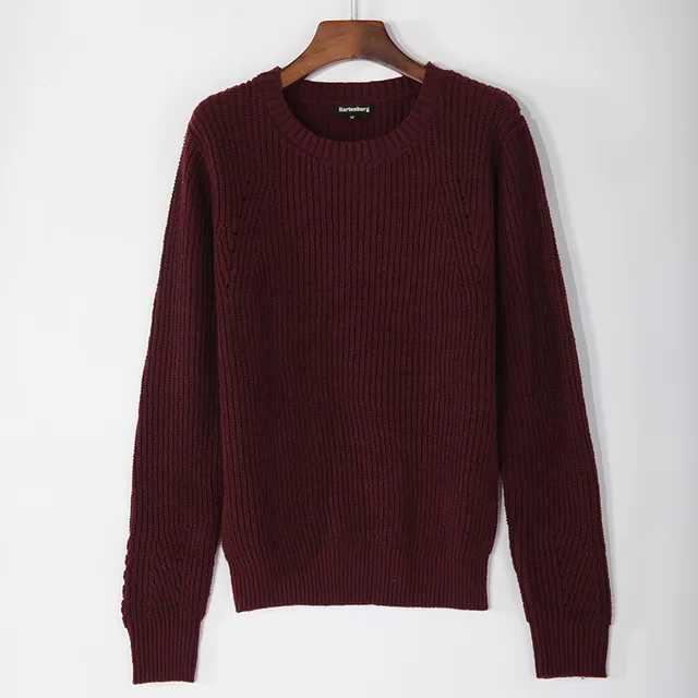 Women R neck knitted pullover