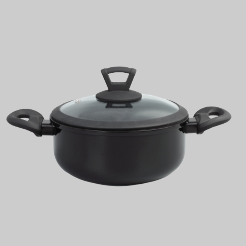 Fake forged aluminum casserole with lid