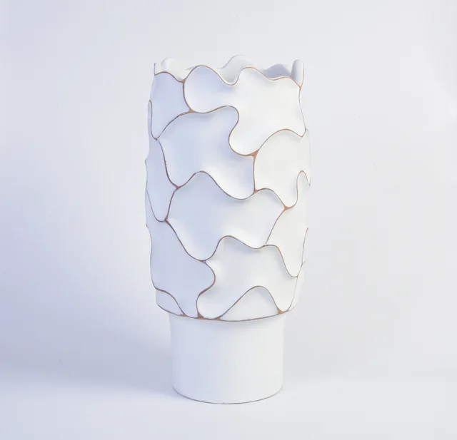 Polyresin pot