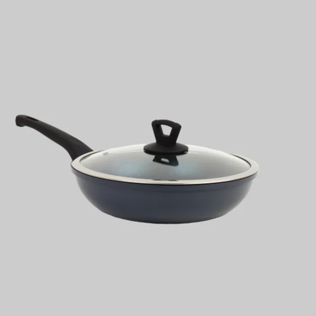 Fake forged aluminum wok with lid