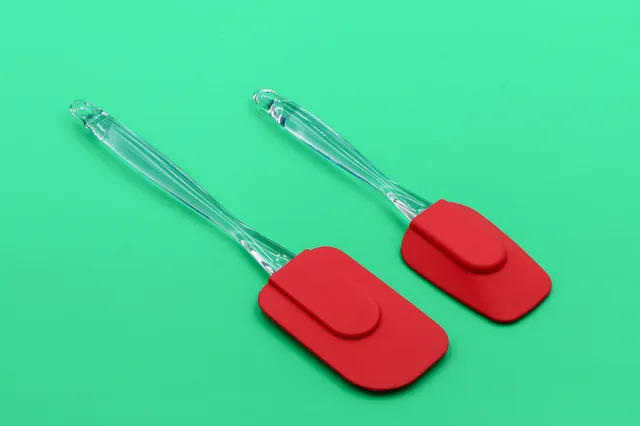 Silicone dough scraper/brush