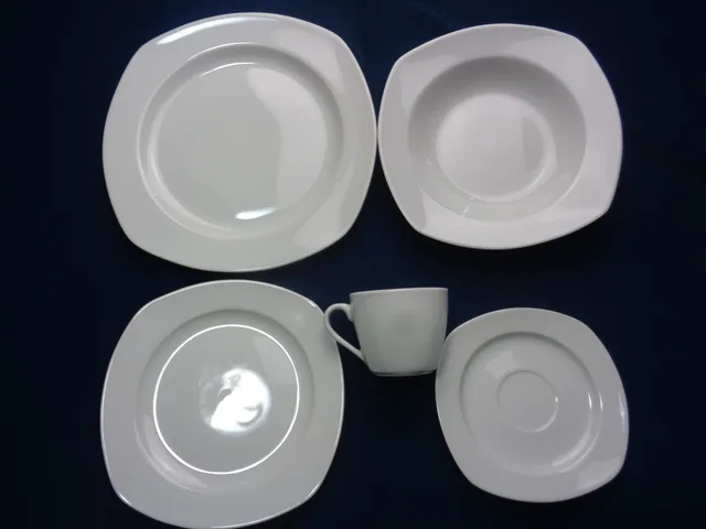Porcelain Set