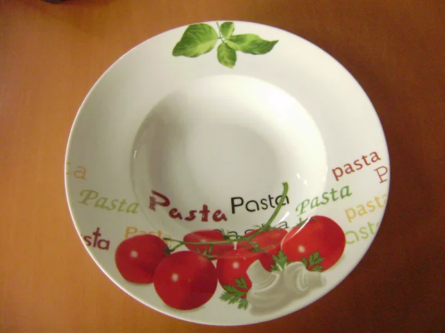 Pasta plate