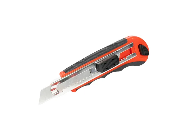 18mm self-loading utility knife snap off