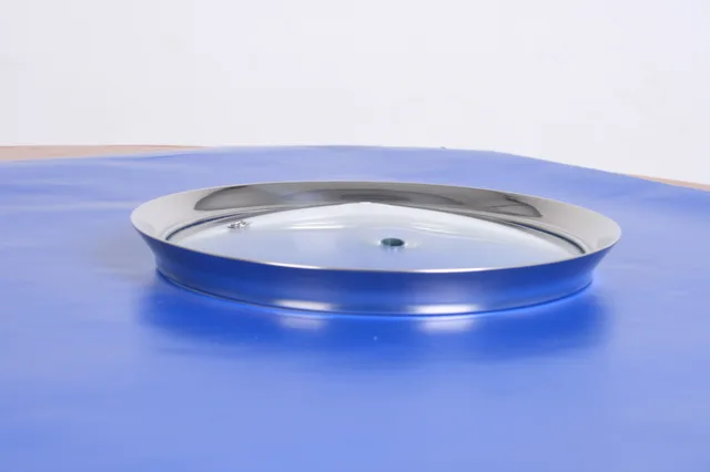 Tempered glass lid