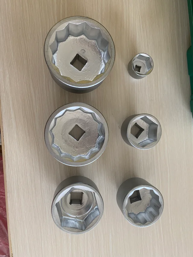 Heavy socket