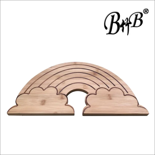 Bamboo cutting board / chopping board
