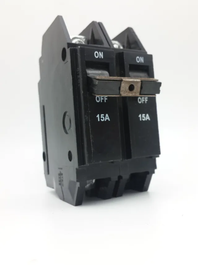 THQC plug in MCB 2P