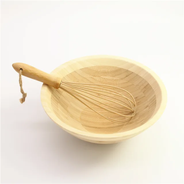 The bamboo salad bowl