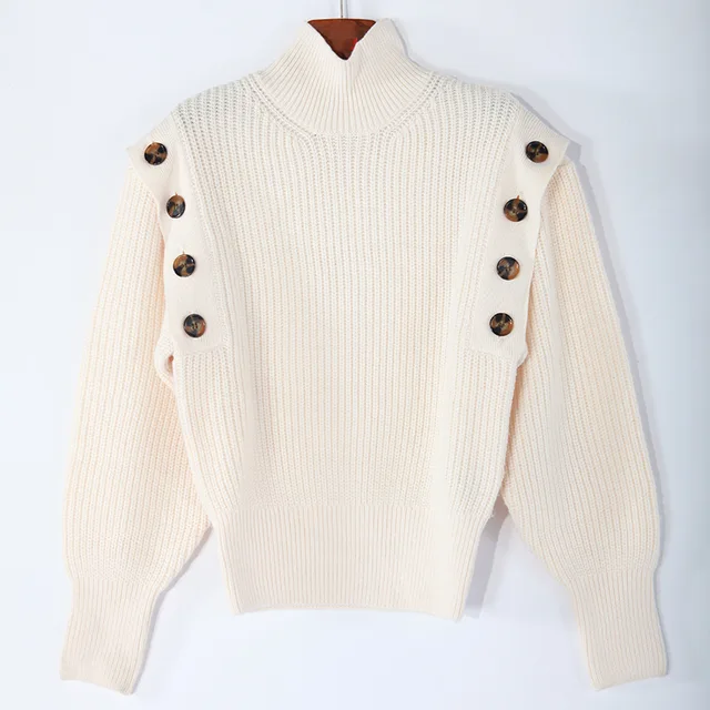 Women‘s half neck knitted sweater’
