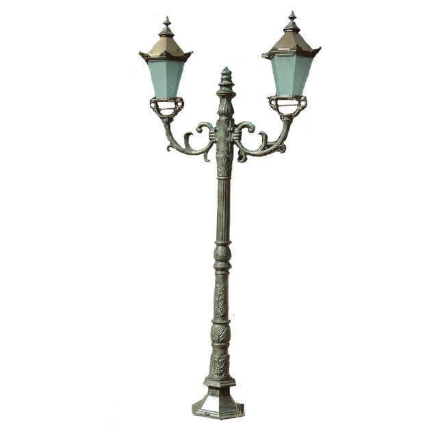Light pole