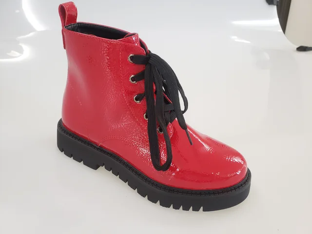Lady boots