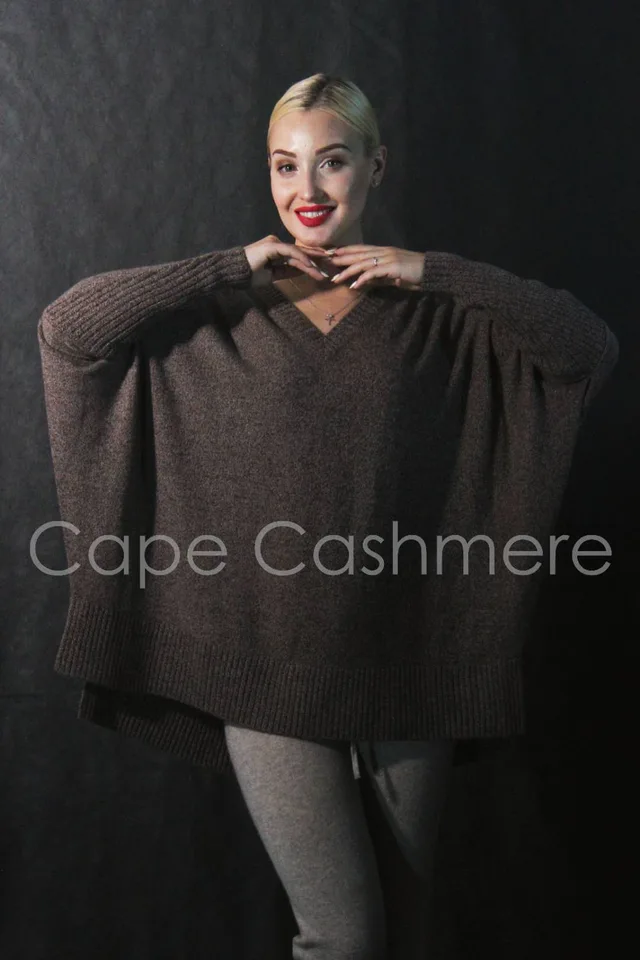 Cashmere poncho