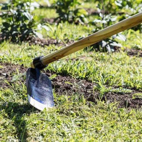 Farm tool,Garden Digging Hoe with Full Length 120cm Wooden Handle