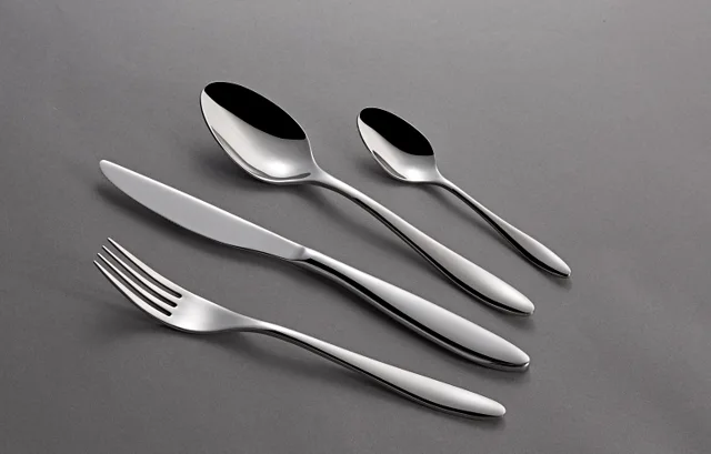 00000 24PCS stainless steel cutlery set 8058