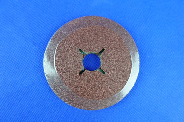 Abrasive disc for boat-building