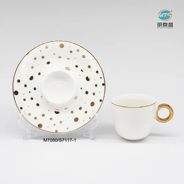 Ceramic cup&saucer