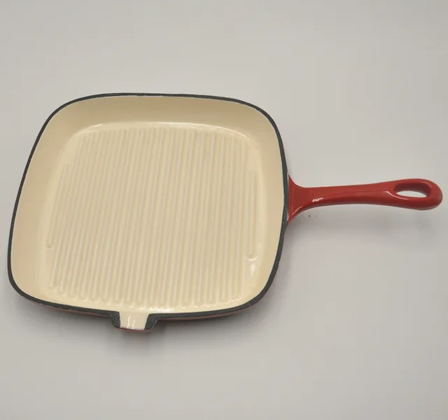 Enamel cast iron grill pan