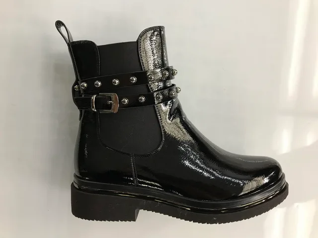 Chengdu Lady Short Boots(Pu)