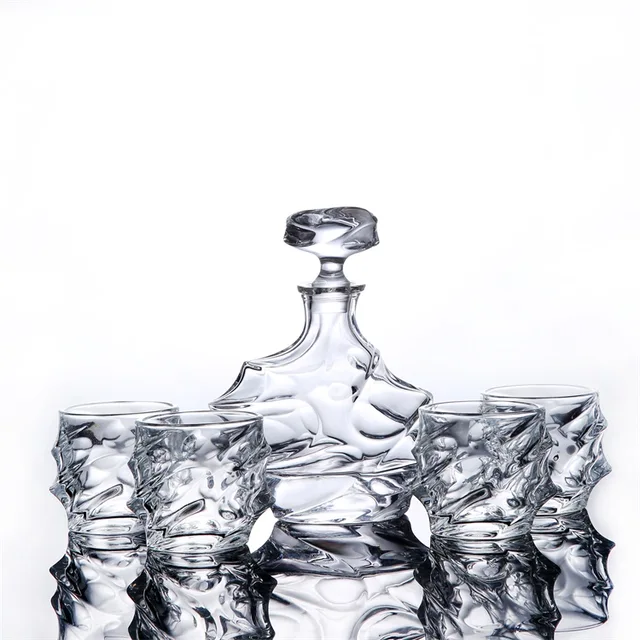 Whiskey glass set