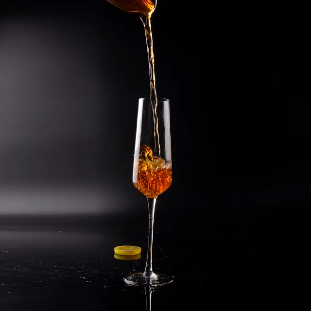 Stock.Crystal champagne glass, goblet, glass champagne cups