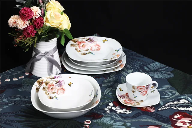 Porcelain Dinner Ware