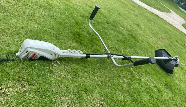 Electric Grass Trimmer