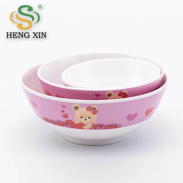 Children round bowl