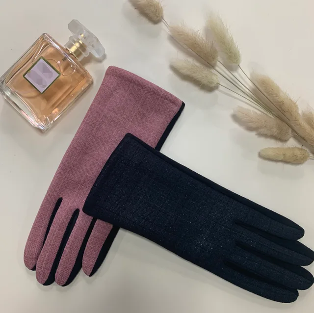 Shinning fabric gloves