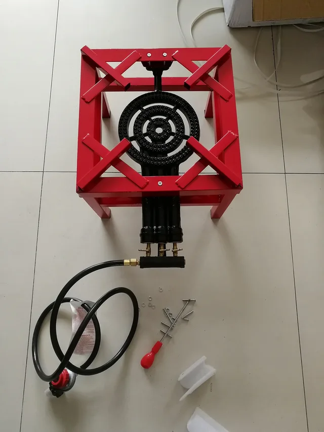 Cast iron gas burner