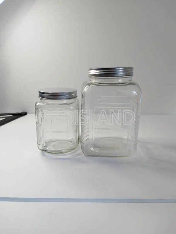 Glass jar