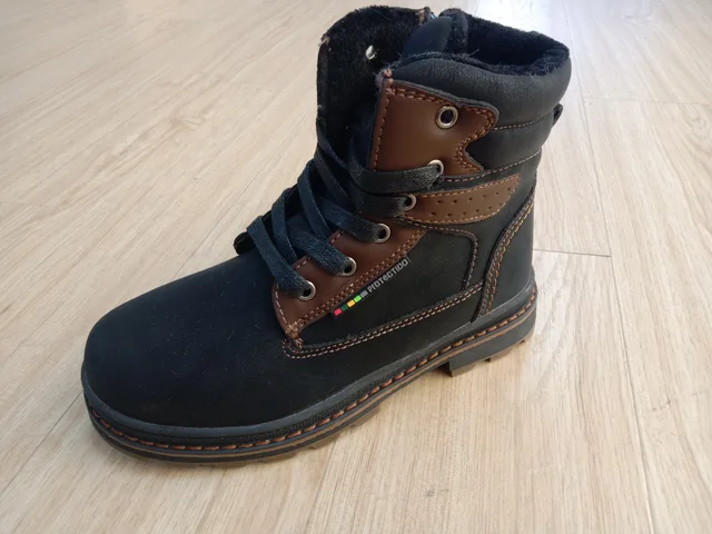 Kids Boots