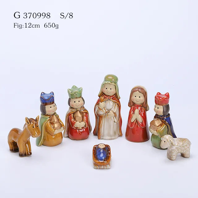 S/8 Porcelain Nativity Set